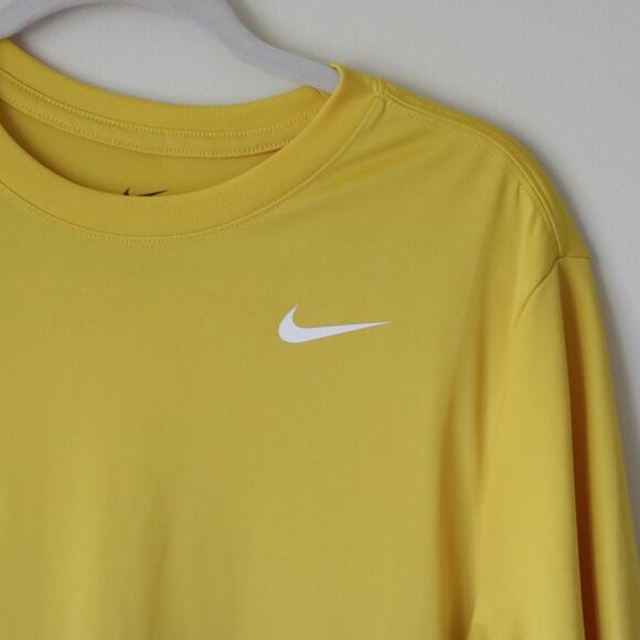 Men's Nike Dri Fit Yellow Short Sleeve Shirt Crewneck Small - Picture 2 of 7